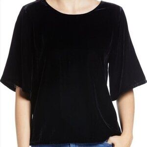 Chelsea 28 velvet crew neck top black SMALL NWT Nordstrom